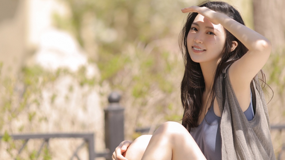 氣質美女春日寫真圖片桌面壁紙壁紙【1】