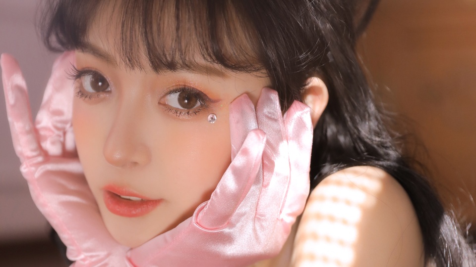 溫婉居家美女圖片桌面壁紙壁紙【8】