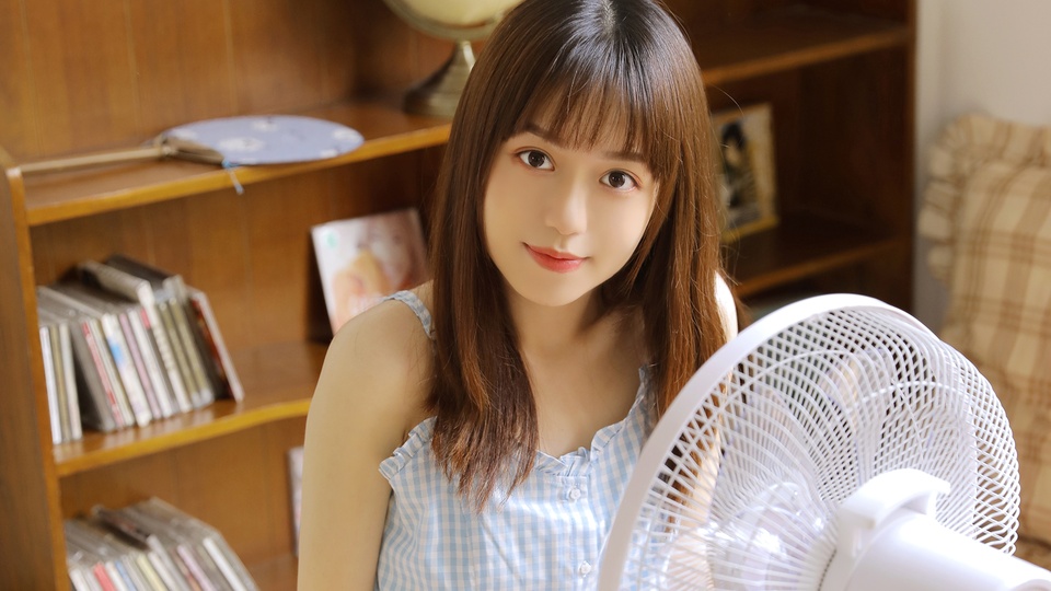 齊劉海美女居家寫真圖片桌面壁紙壁紙【3】